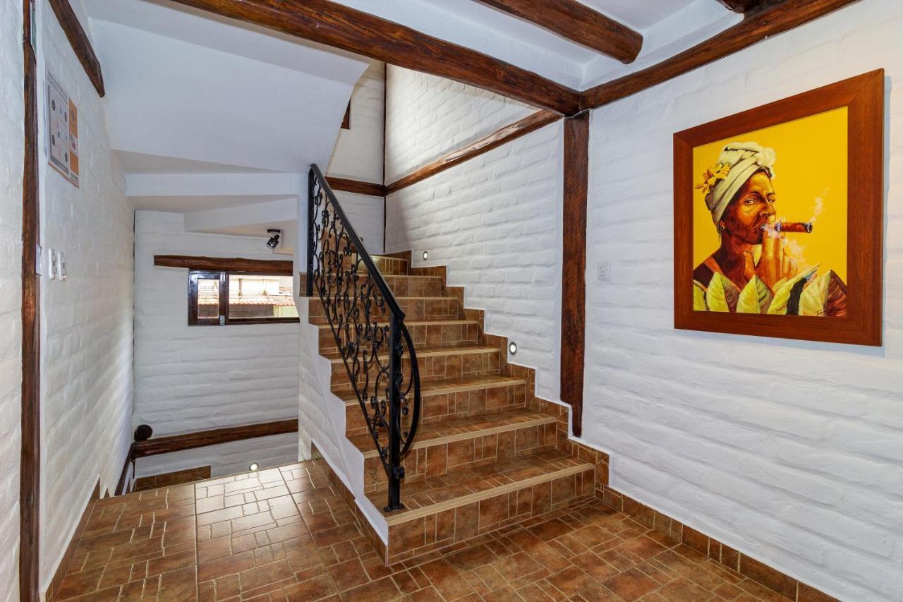 Hostal ILÉ Baños Extérieur photo
