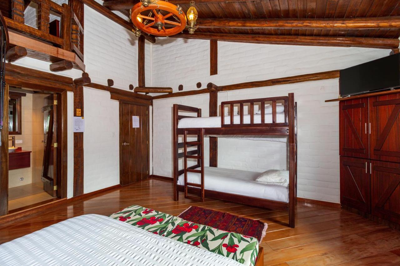 Hostal ILÉ Baños Extérieur photo