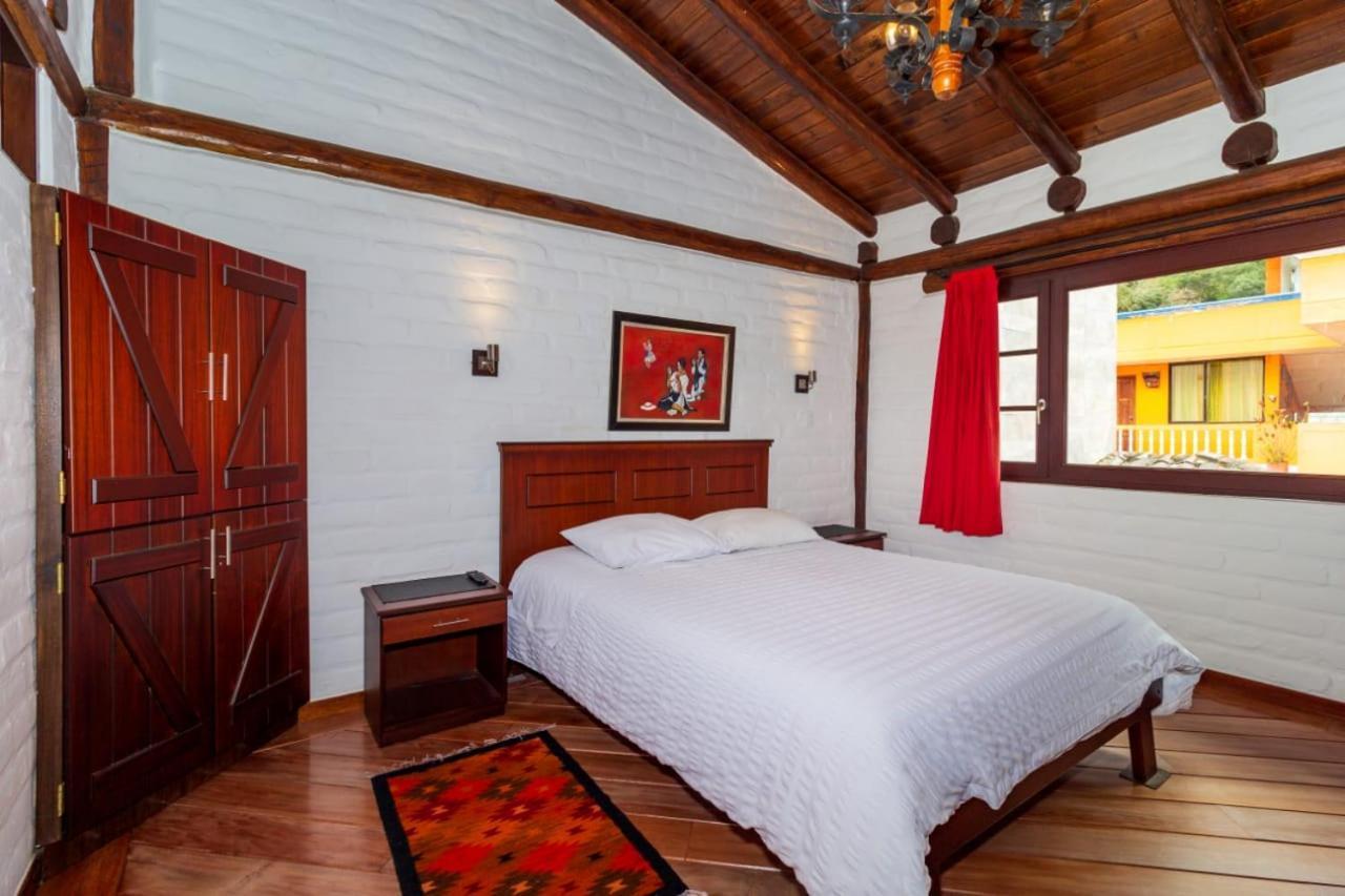 Hostal ILÉ Baños Extérieur photo