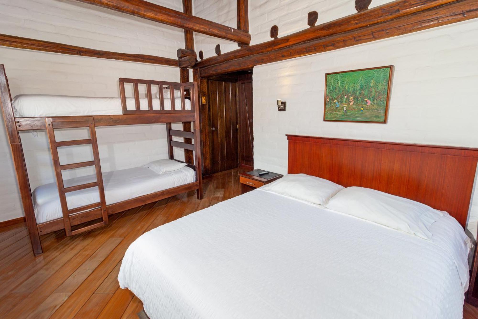 Hostal ILÉ Baños Extérieur photo